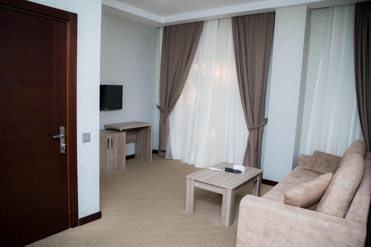 Guest Hotel Baku Eksteriør billede